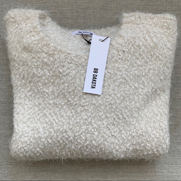 NEW! BB Dakota Get A Crew Sweater - NWT - Picture 5 of 7